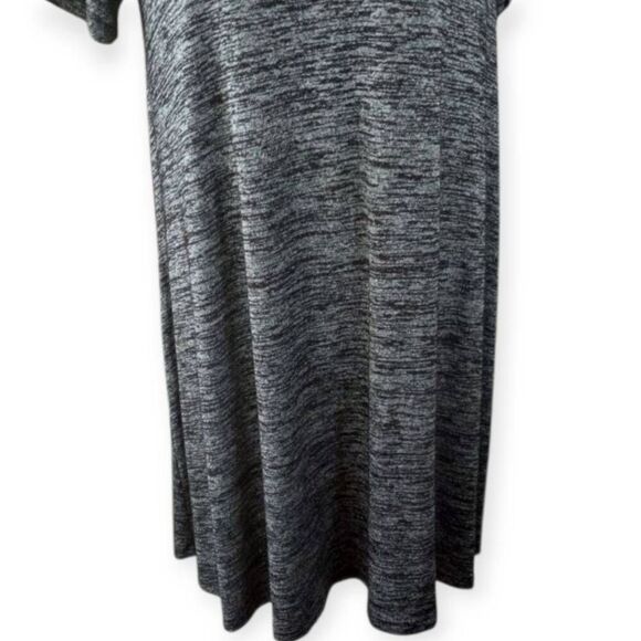 GRAY WHITE COLLAR MAXI DRESS SZ.M/L EUC SHORT SLEEVE - Picture 3 of 4